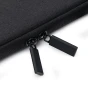 Podwójny suwak etui Varia 15,6" – zbliżenie