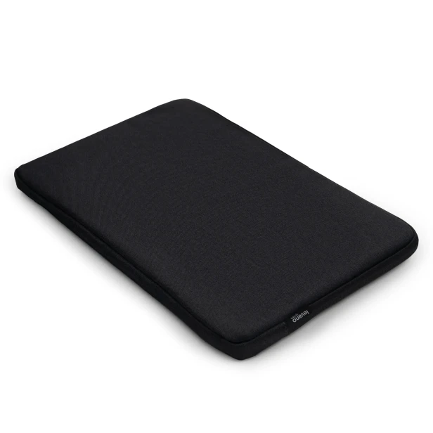 Etui Varia 13,3" – widok z ukosa