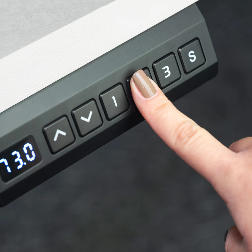 Biurko Control+ 120 Biały – panel sterowania z bliska