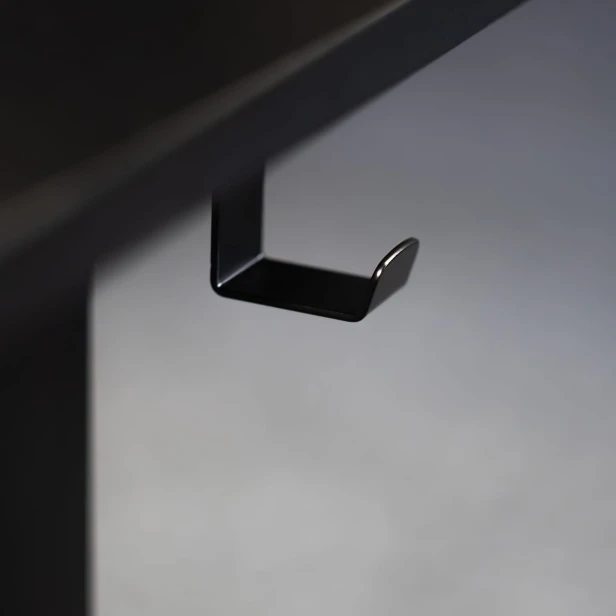 Biurko z elektryczną regulacją wysokości LVNSystem Control+ Czarne