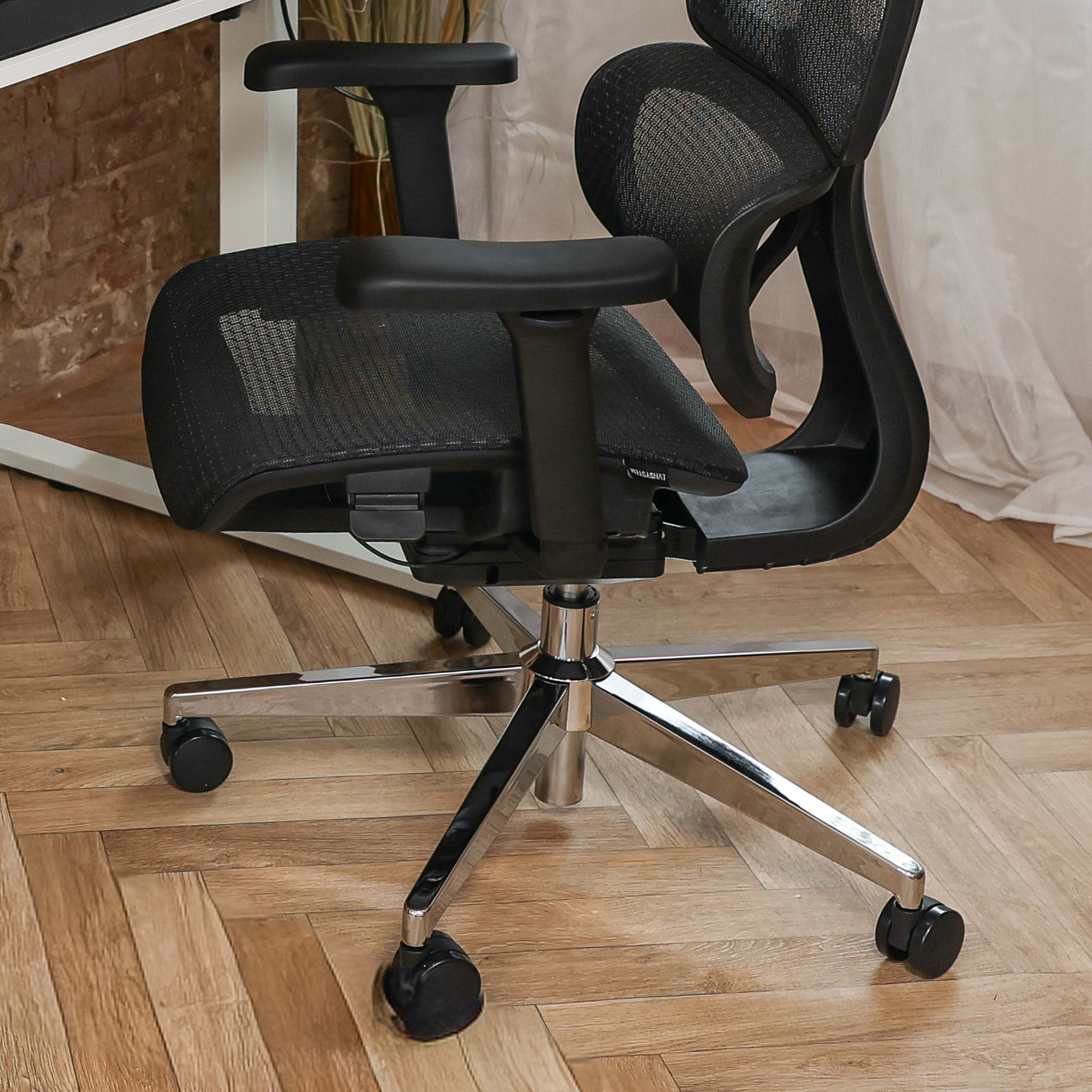 Panel sterowania regulacją fotela